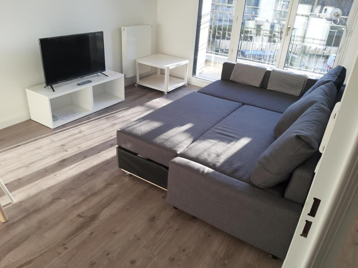 Appartement Haussmannien Au Bord Du Lac Panorama Clamart Exterior foto